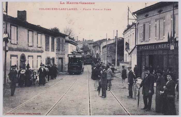 Journées Européennes du Patrimoine 2024 : carte postale ancienne représentant une rue de Colomiers 